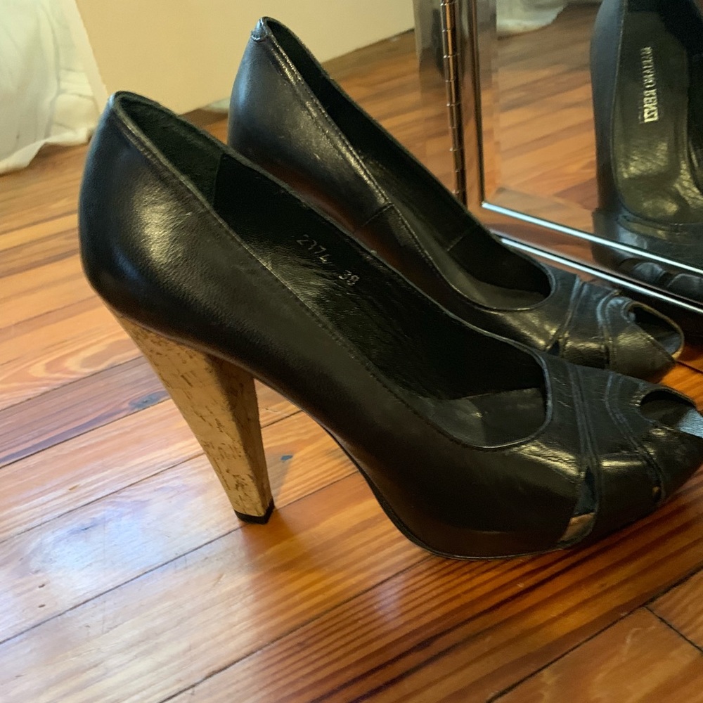 Mariano renzi heels size 8